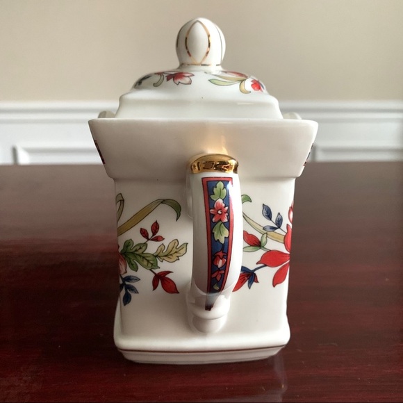 Windsor England Red Floral Square Ceramic Tea Pot - Picture 7 of 13